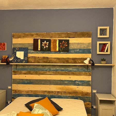Iknos Guest House Olbia Dış mekan fotoğraf